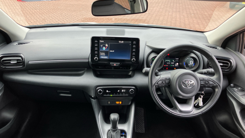 Toyota Yaris 1.5 Hybrid Design 5dr CVT Hybrid Hatchback